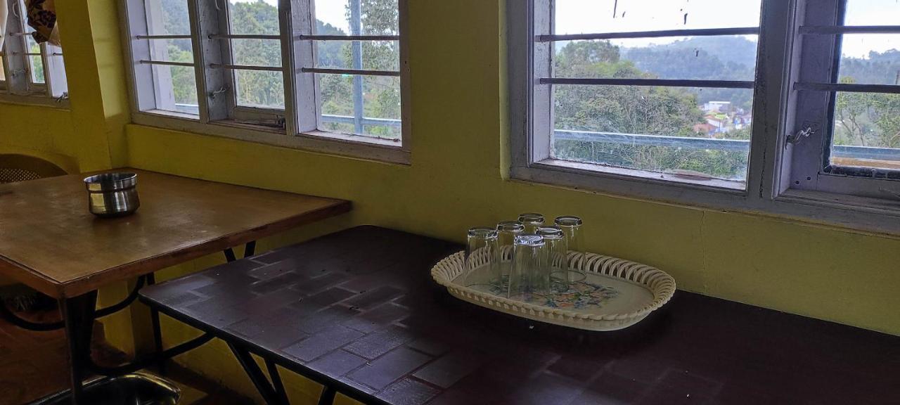 Adithya Sunrise View Cottage 코타지리 외부 사진