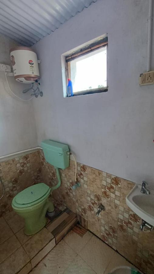 Adithya Sunrise View Cottage 코타지리 외부 사진